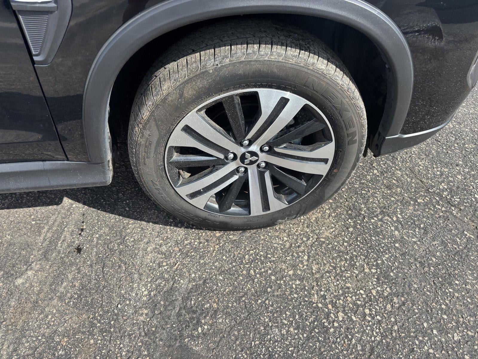 2025 Mitsubishi Outlander Sport SE
