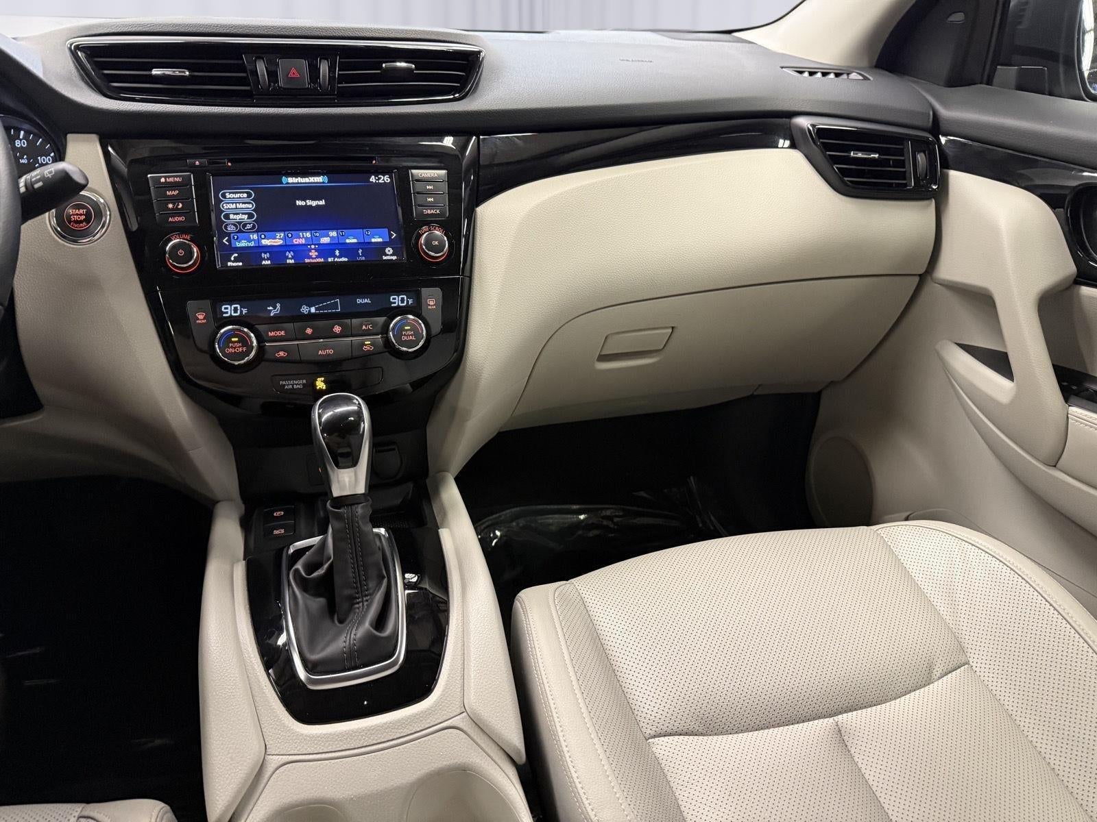 2022 Nissan Rogue Sport SL