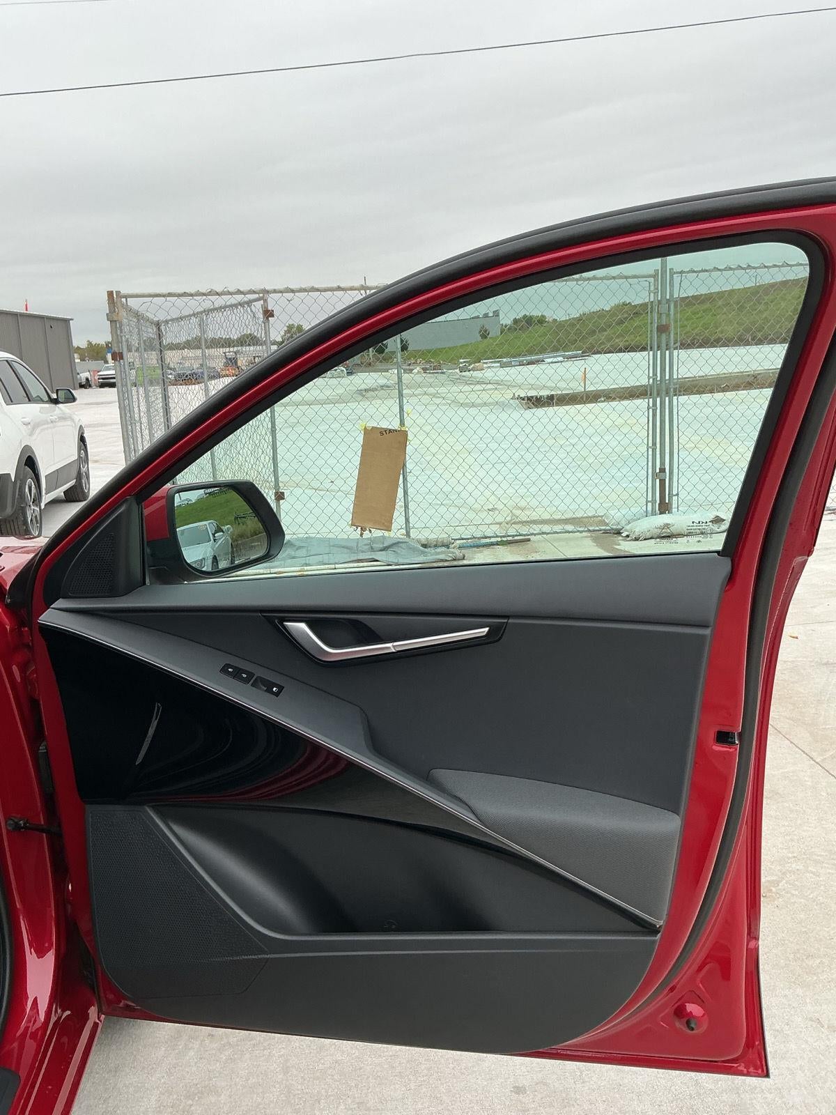 2024 Kia Niro EX