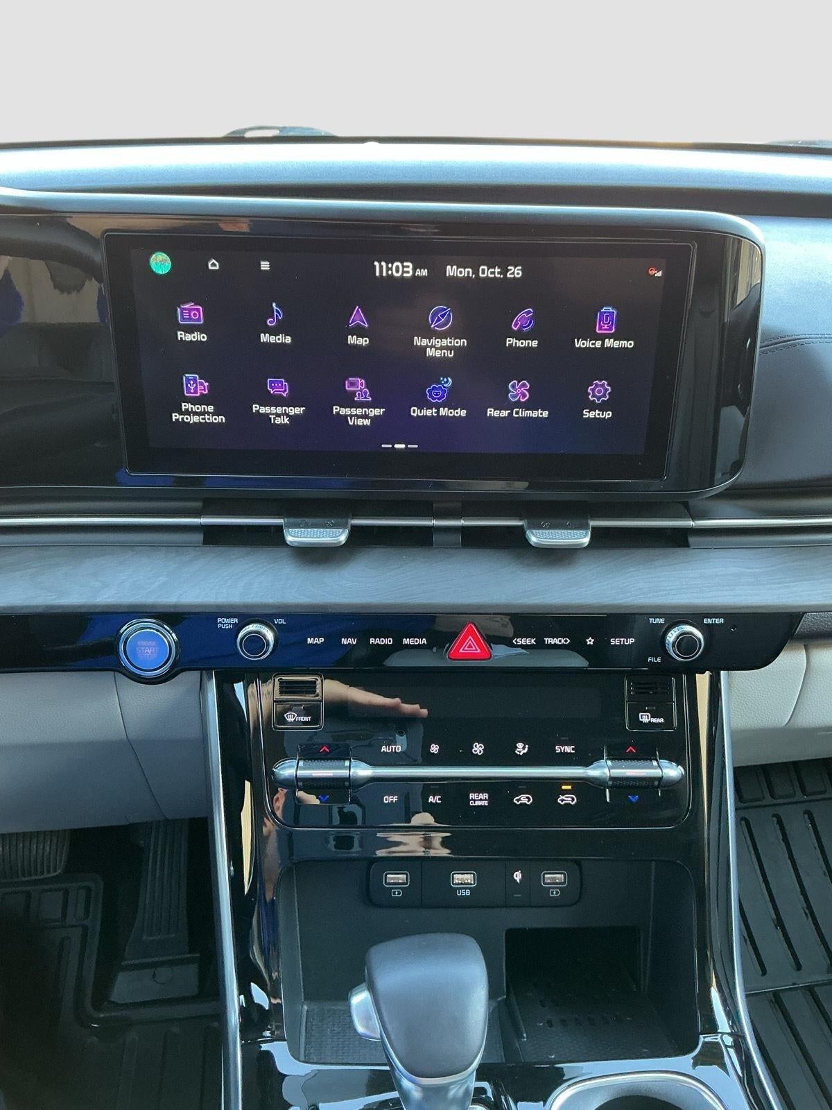 2023 Kia Carnival EX