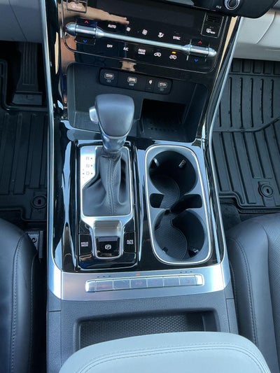 2023 Kia Carnival EX