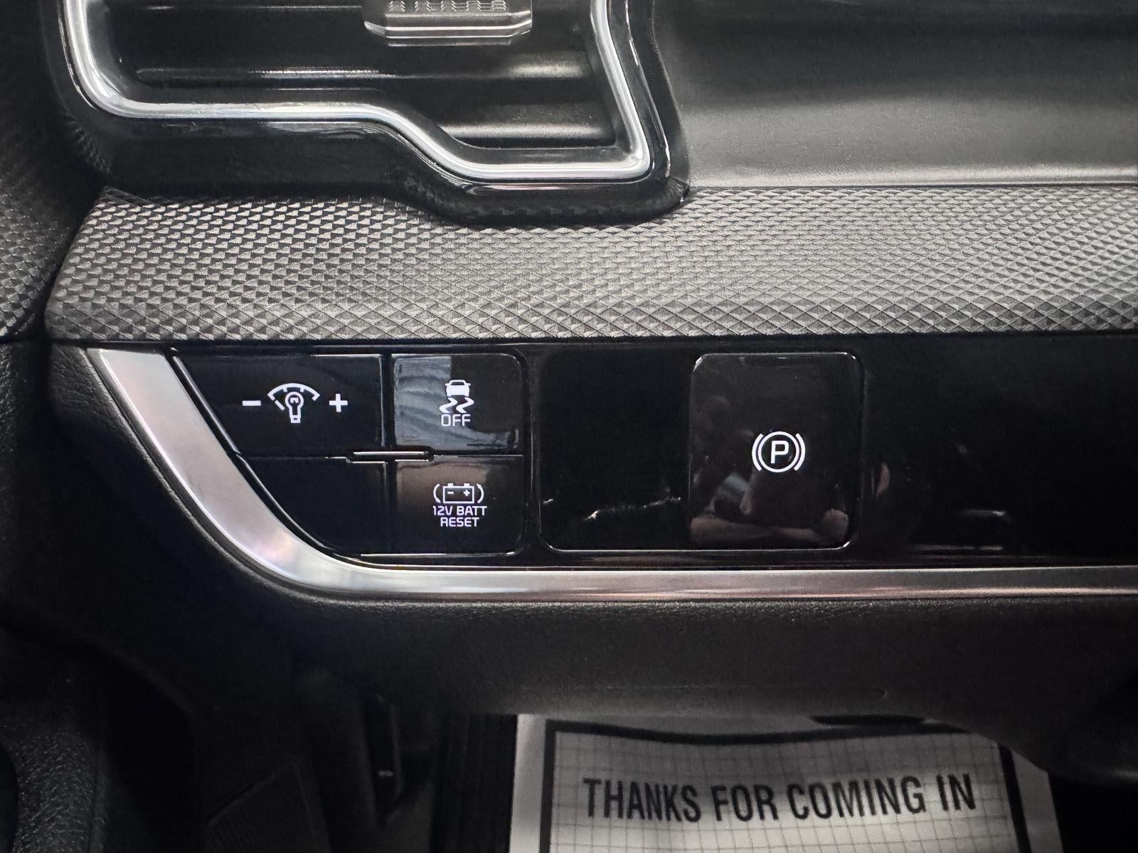 2025 Kia Sportage Hybrid LX