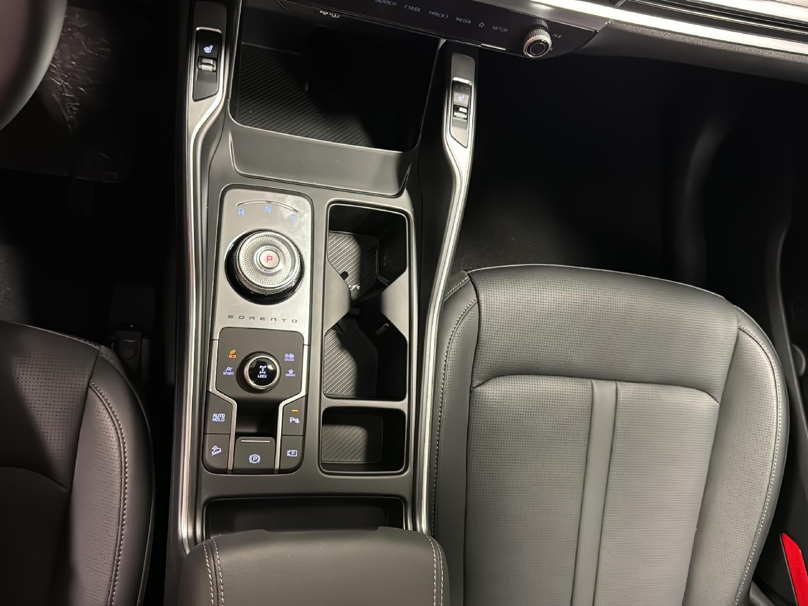 2025 Kia Sorento Hybrid EX