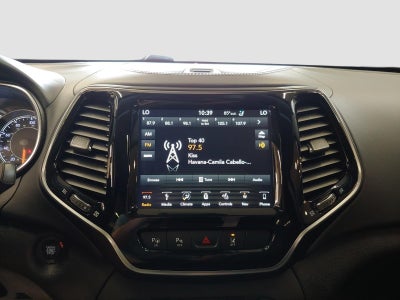 2019 Jeep Cherokee Overland