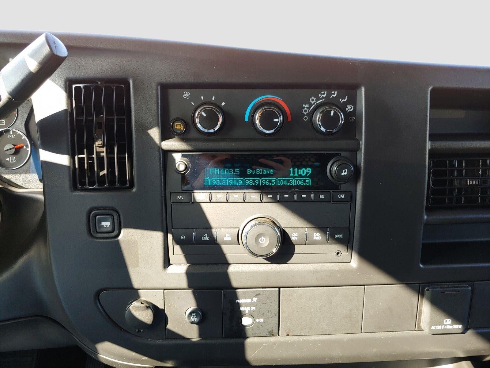 2025 GMC Savana Cargo Van CARGO