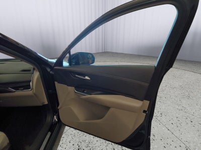 2023 Cadillac XT4 AWD Premium Luxury