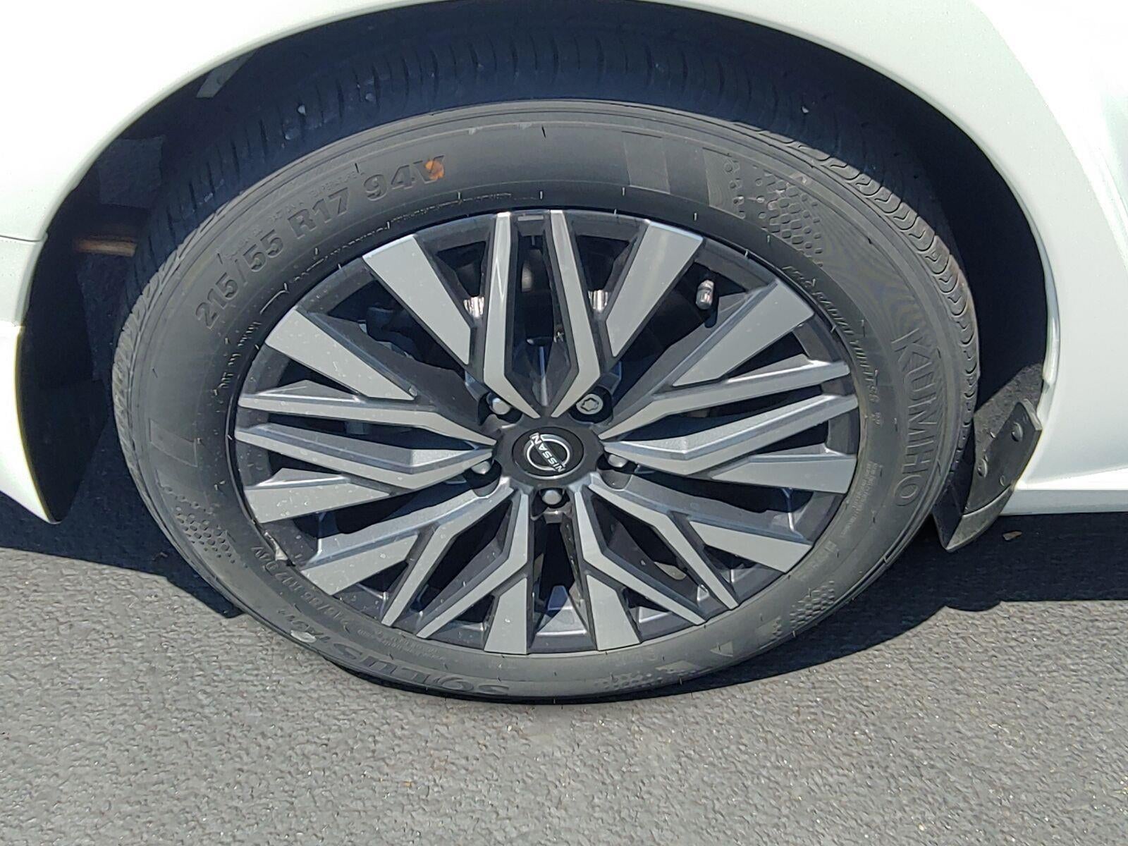 2024 Nissan Altima 2.5 SV
