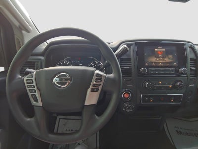 2022 Nissan Titan SV