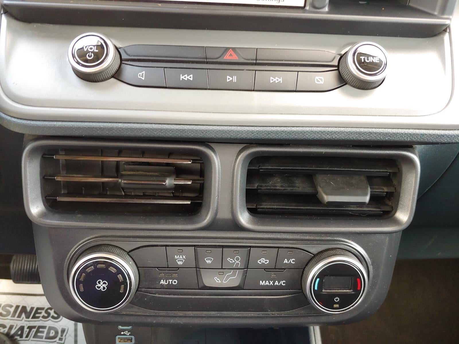 2022 Ford Maverick XL