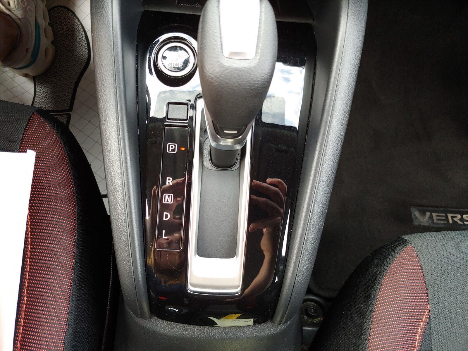 2024 Nissan Versa SR