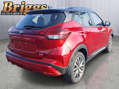 2023 Nissan Kicks SR