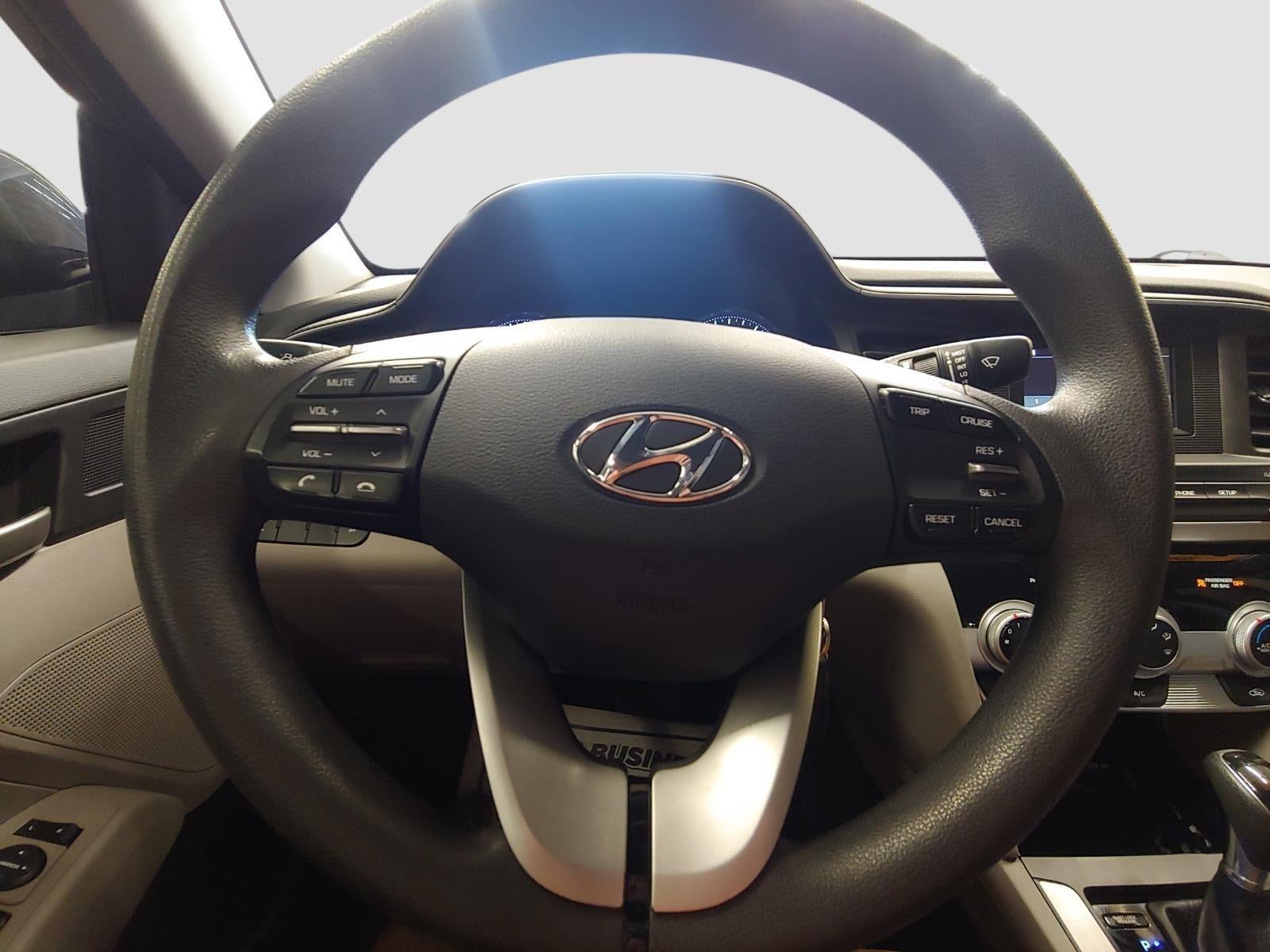 2019 Hyundai Elantra SE