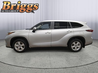 2024 Toyota Highlander LE
