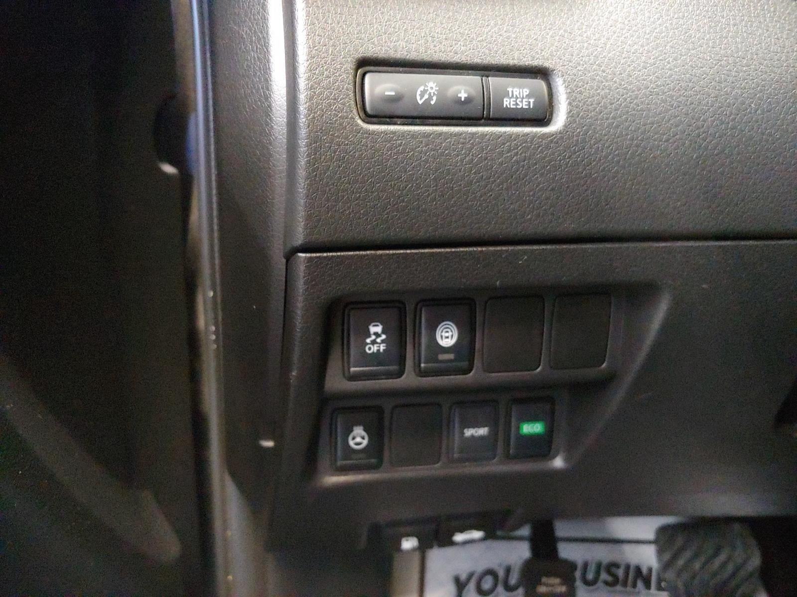 2021 Nissan Rogue Sport SV