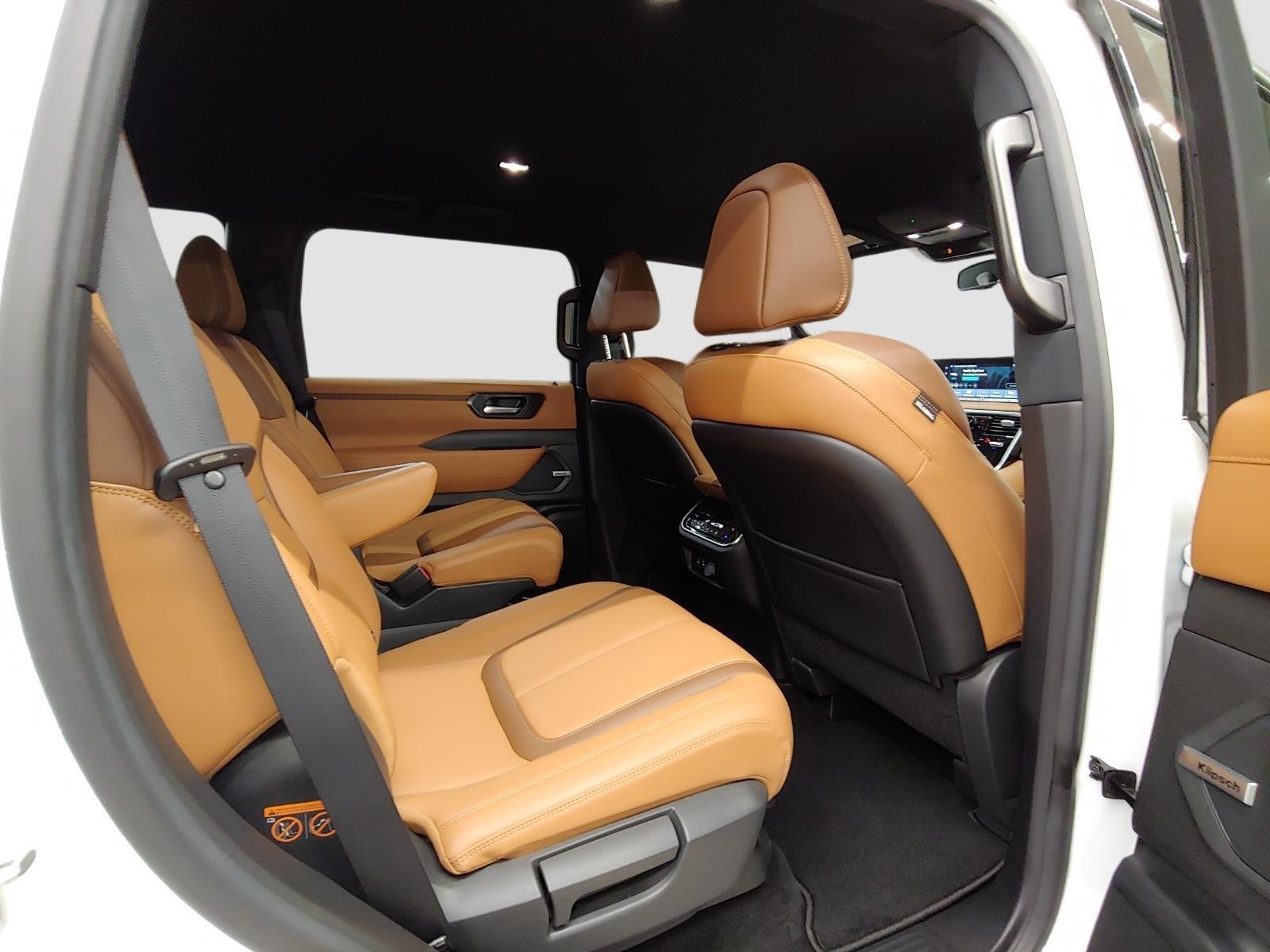 2025 Nissan Armada SL