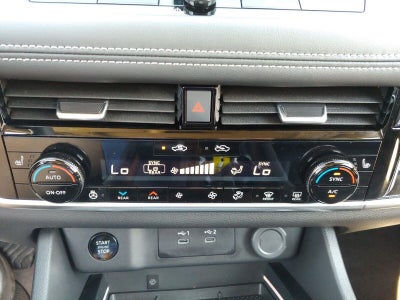 2025 Nissan Rogue SL
