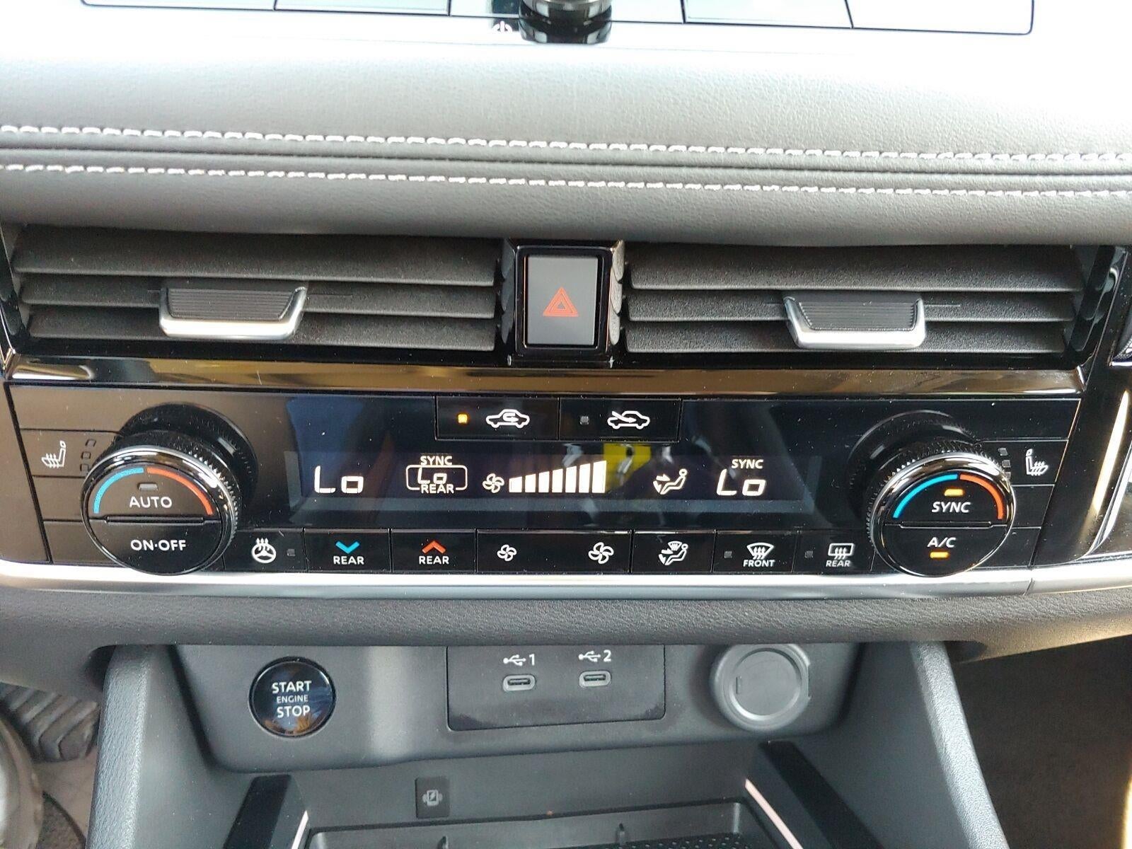 2025 Nissan Rogue SL