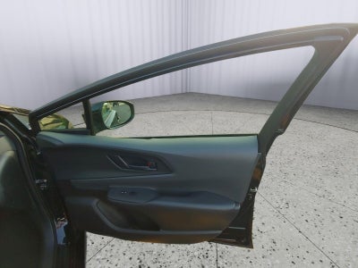 2025 Toyota Prius XLE