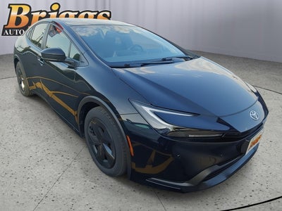 2025 Toyota Prius XLE