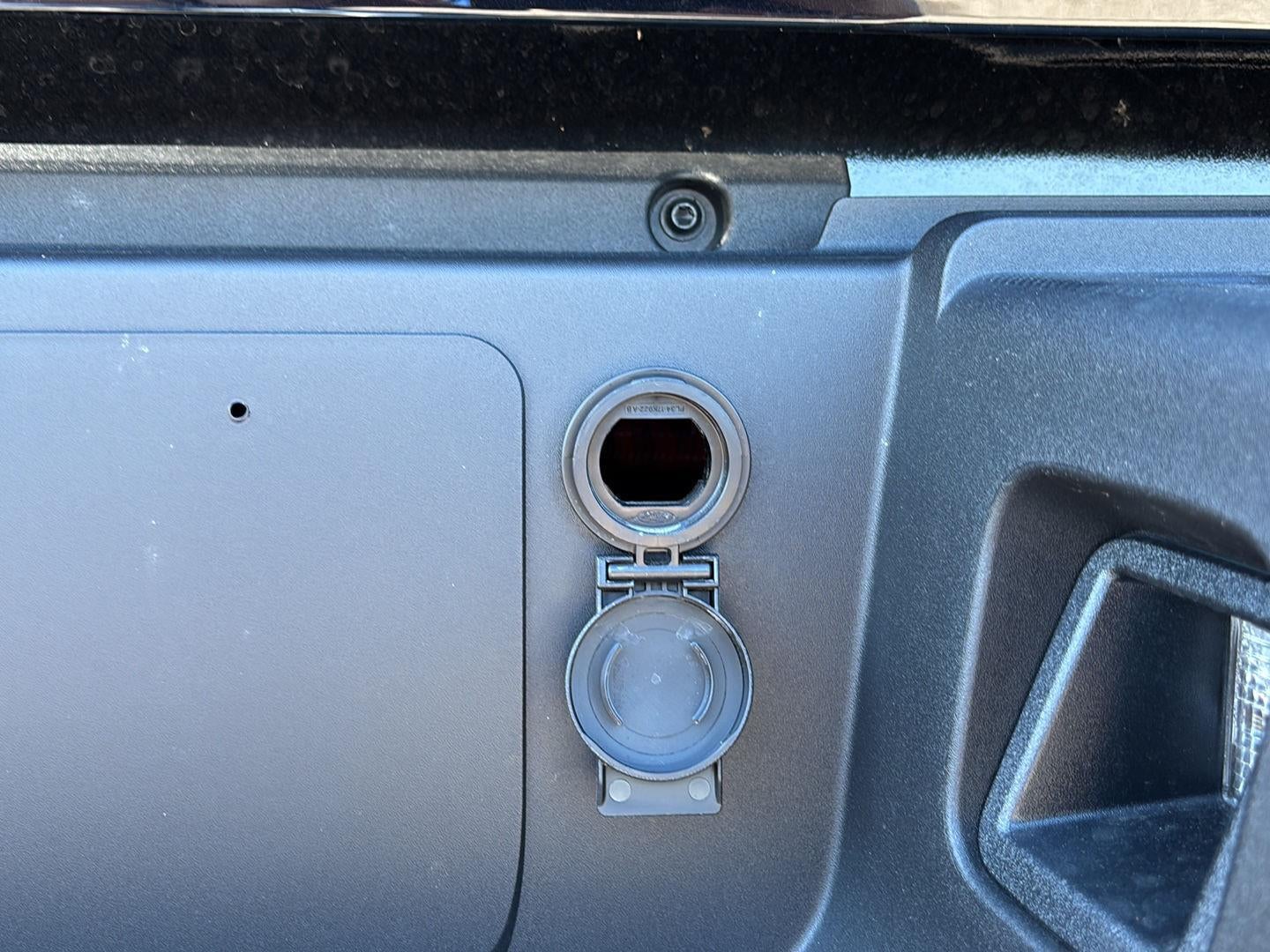 2027 Ford Super Duty F-250 SRW XLT