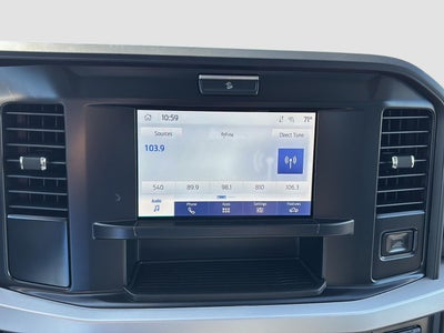 2027 Ford Super Duty F-250 SRW XLT