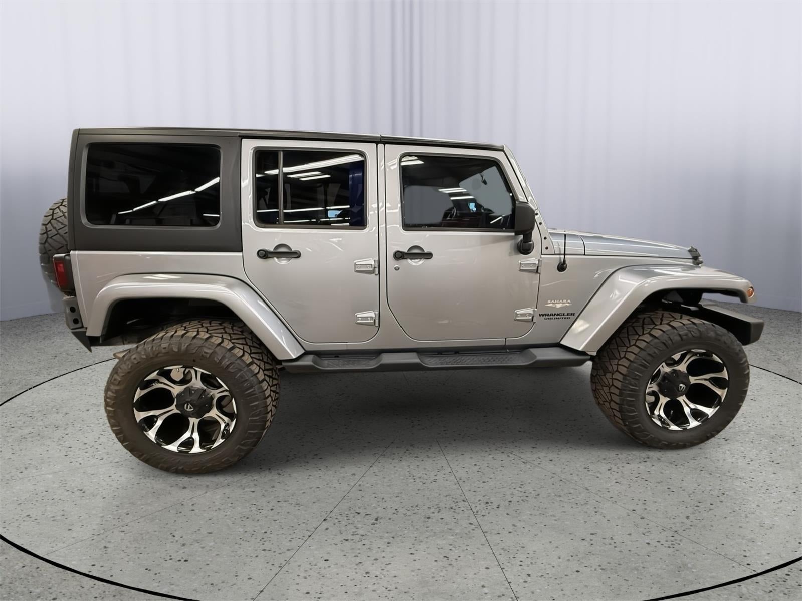 2013 Jeep Wrangler Unlimited Sahara