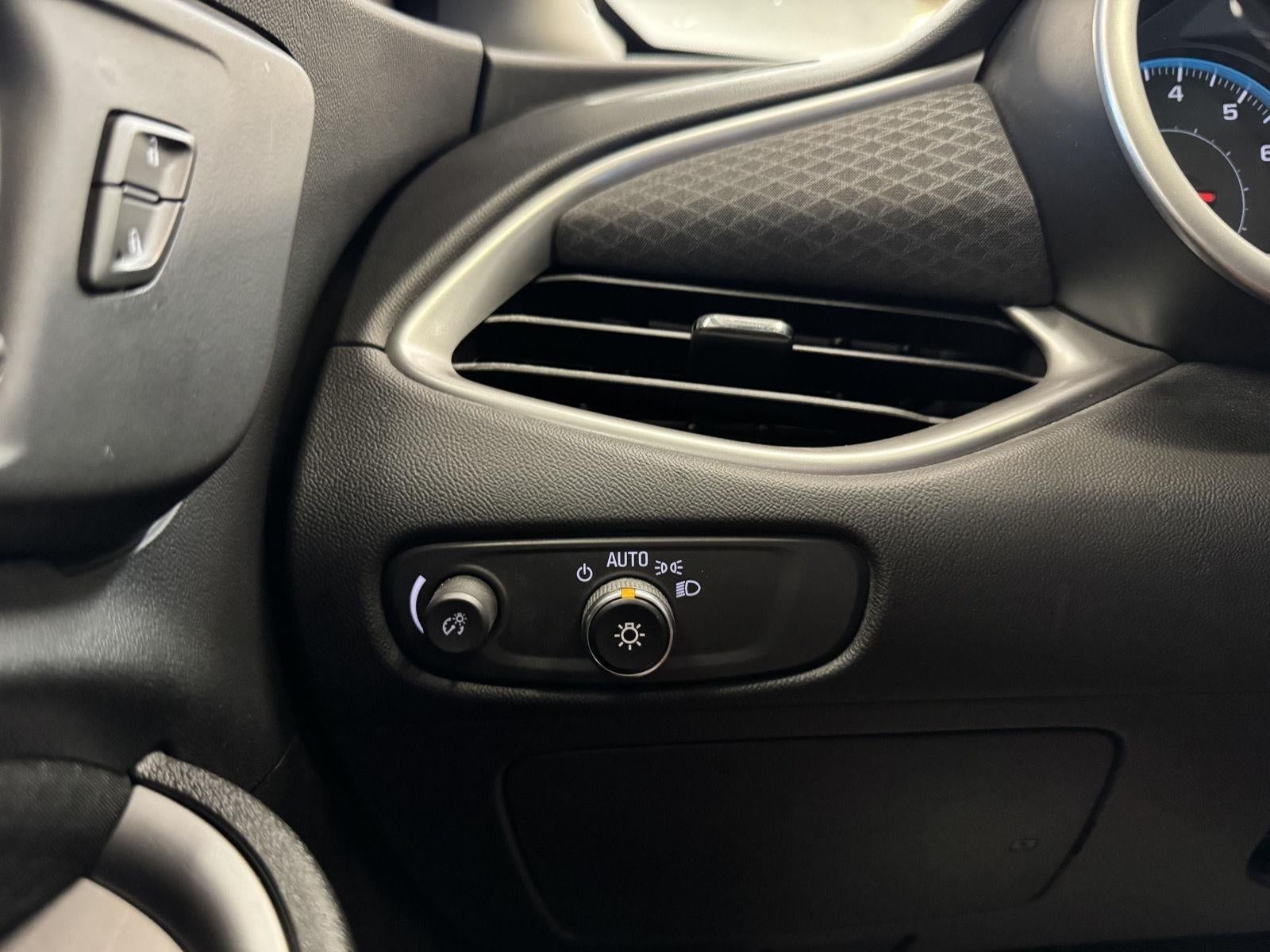 2017 Chevrolet Malibu LS