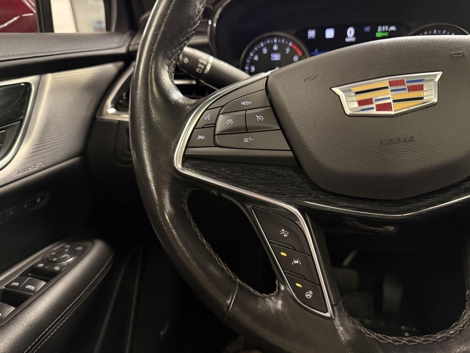 2021 Cadillac XT5 AWD Premium Luxury