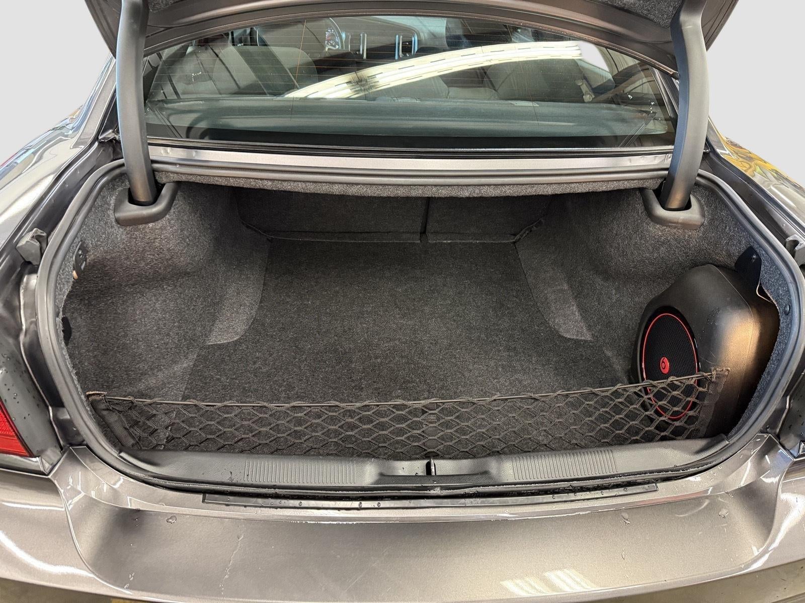 2013 Dodge Charger SXT