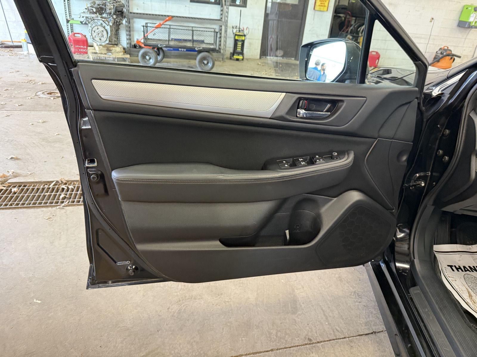 2015 Subaru LEGACY 2.5i Premium