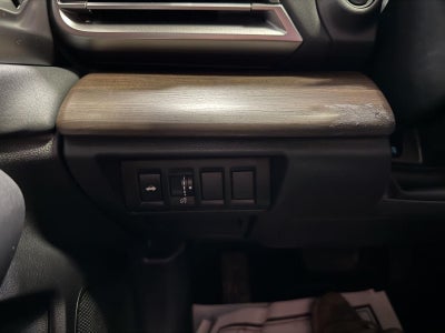 2023 Subaru Legacy Touring XT