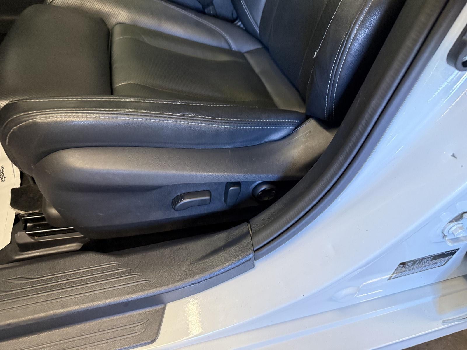 2023 Subaru Legacy Touring XT