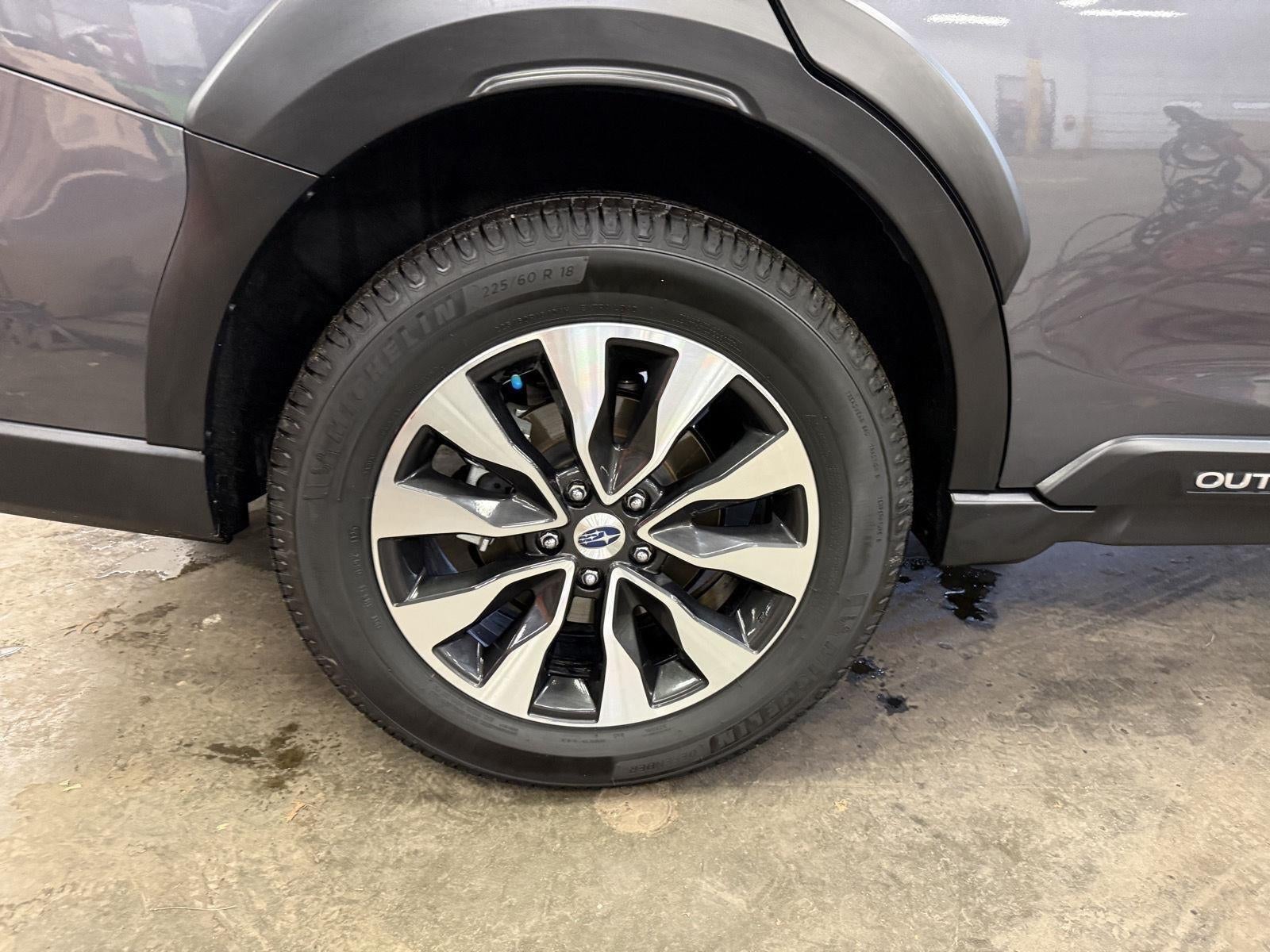 2024 Subaru Outback Touring XT