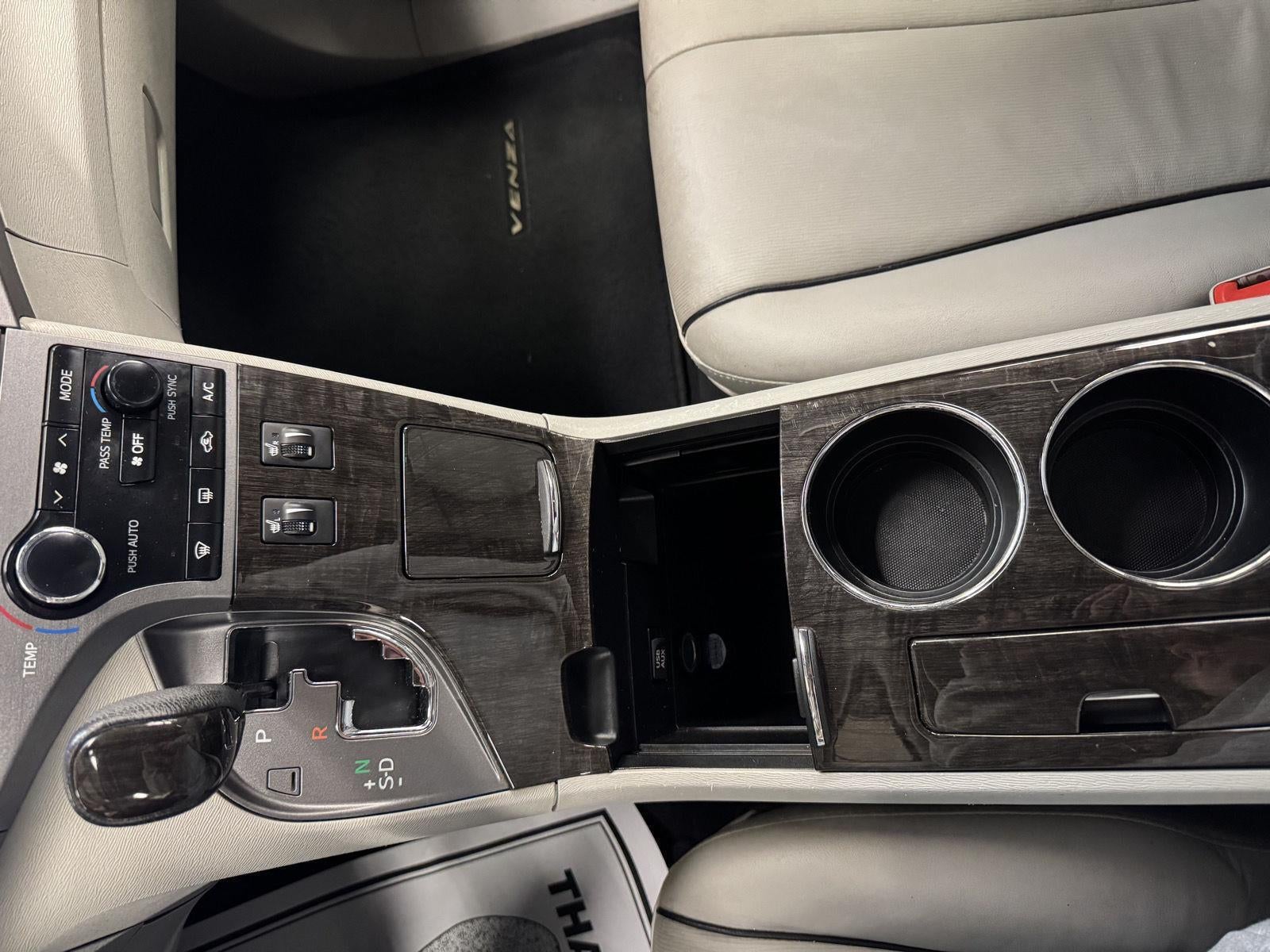 2013 Toyota VENZA Limited