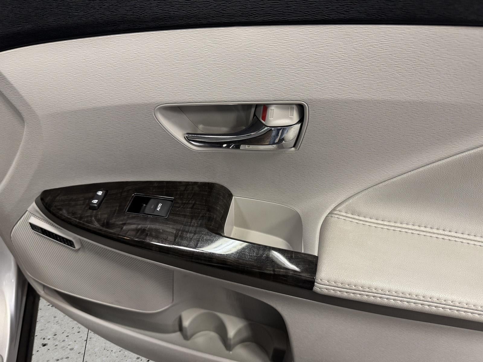 2013 Toyota VENZA Limited