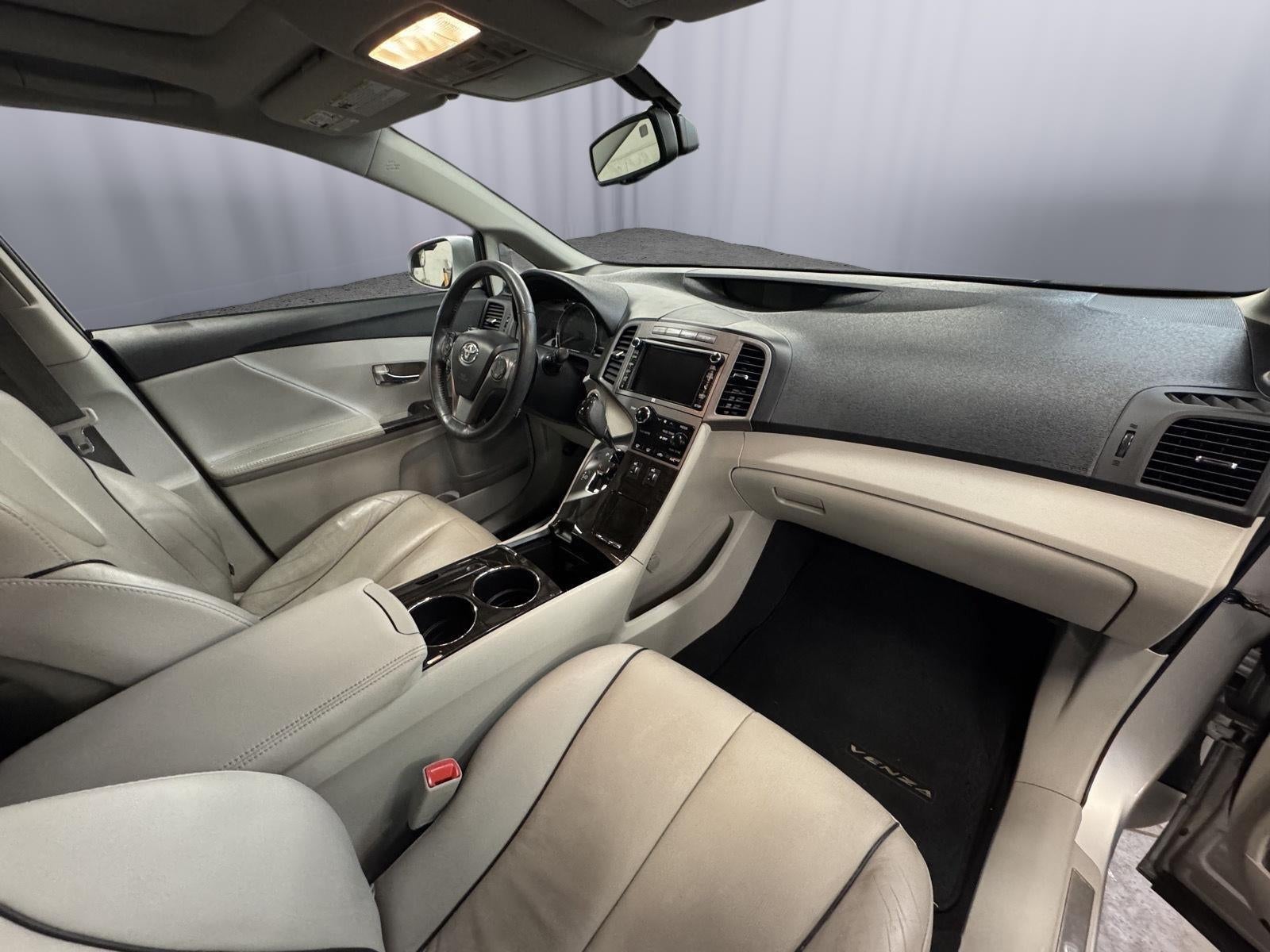 2013 Toyota VENZA Limited