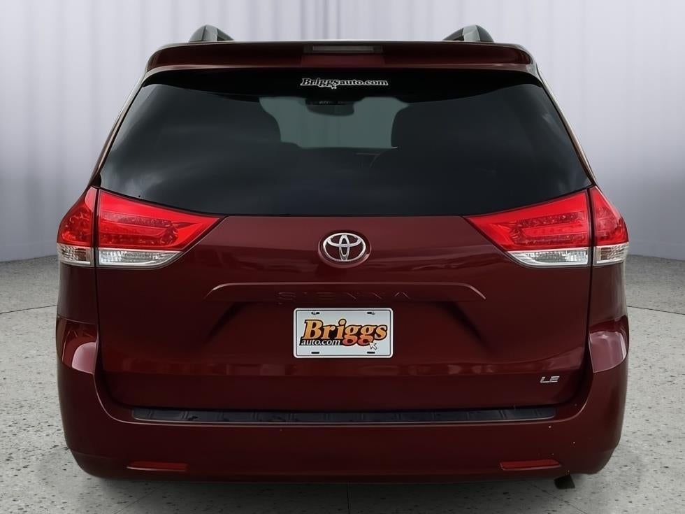 2011 Toyota Sienna LE 7-Passenger