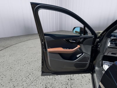 2022 Audi Q7 Premium Plus
