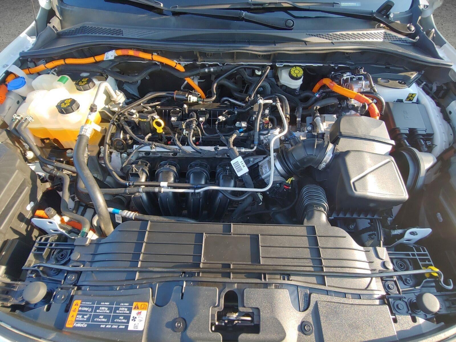 2021 Ford Escape Titanium Hybrid