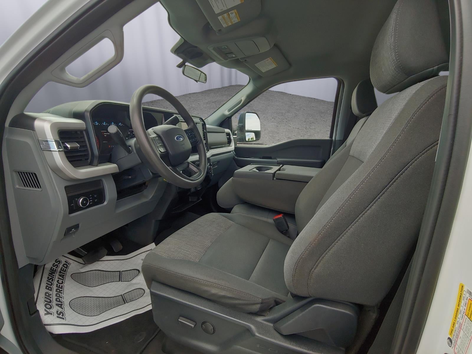 2025 Ford Super Duty F-250 SRW XLT