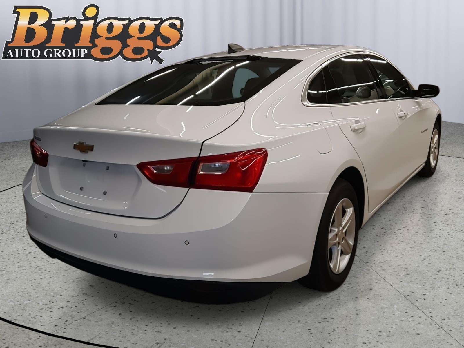 2022 Chevrolet Malibu LS