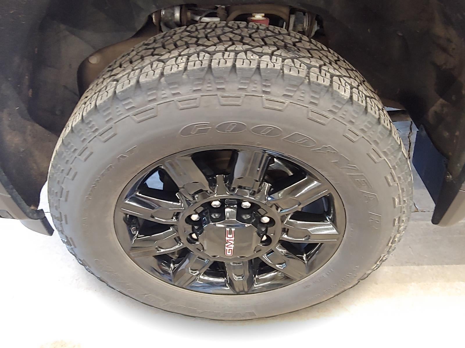 2025 GMC Sierra 2500HD AT4