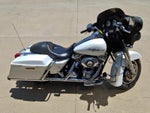 2008 HARLEY-DAVIDSON STREET GLIDE Base