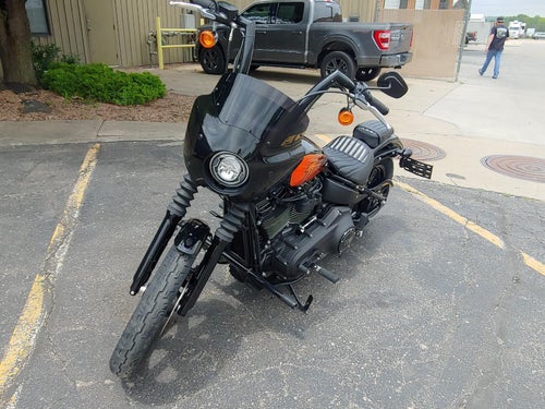 2022 HARLEY-DAVIDSON STREETBOB Base
