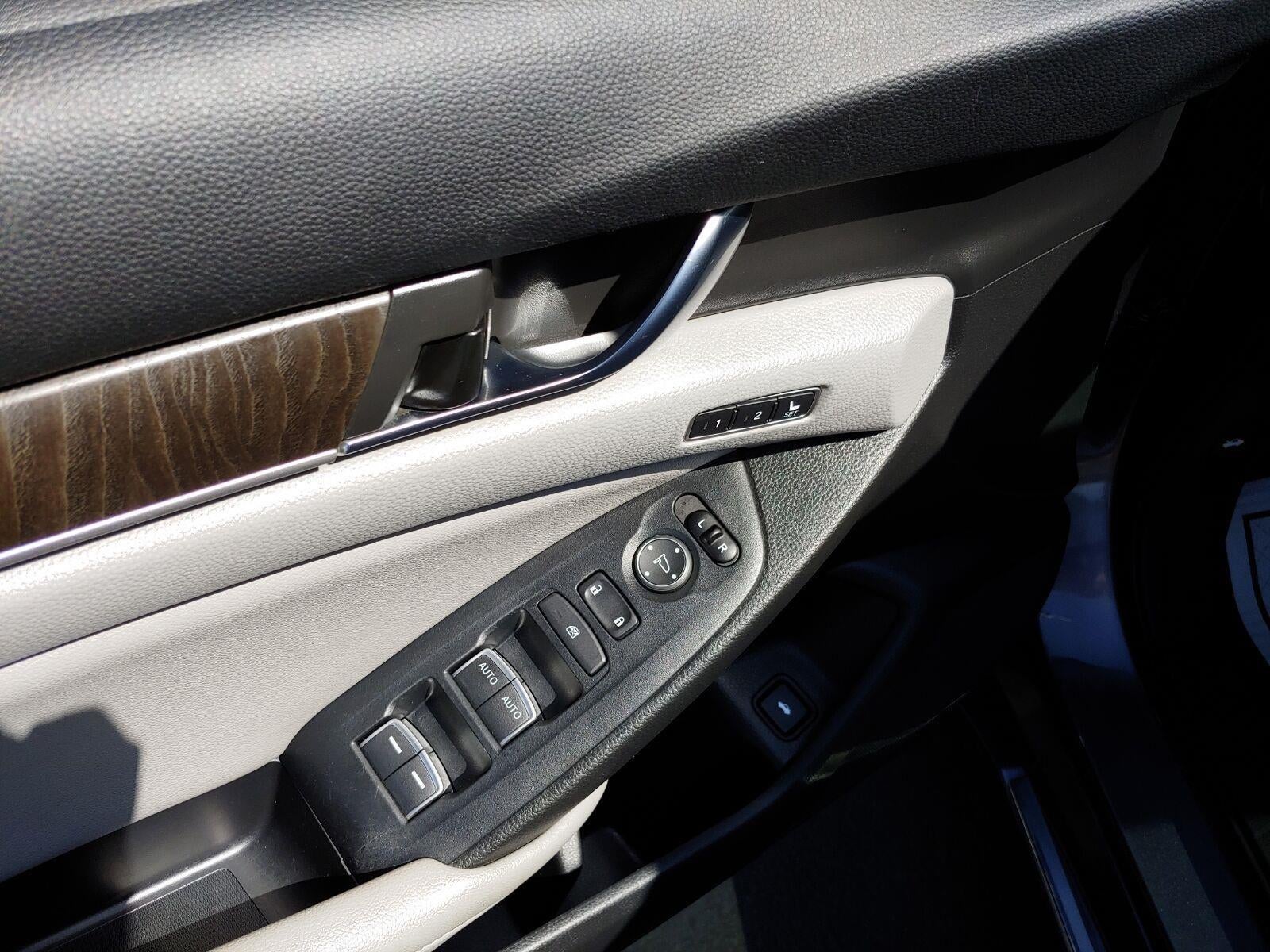 2020 Honda Accord Hybrid Touring