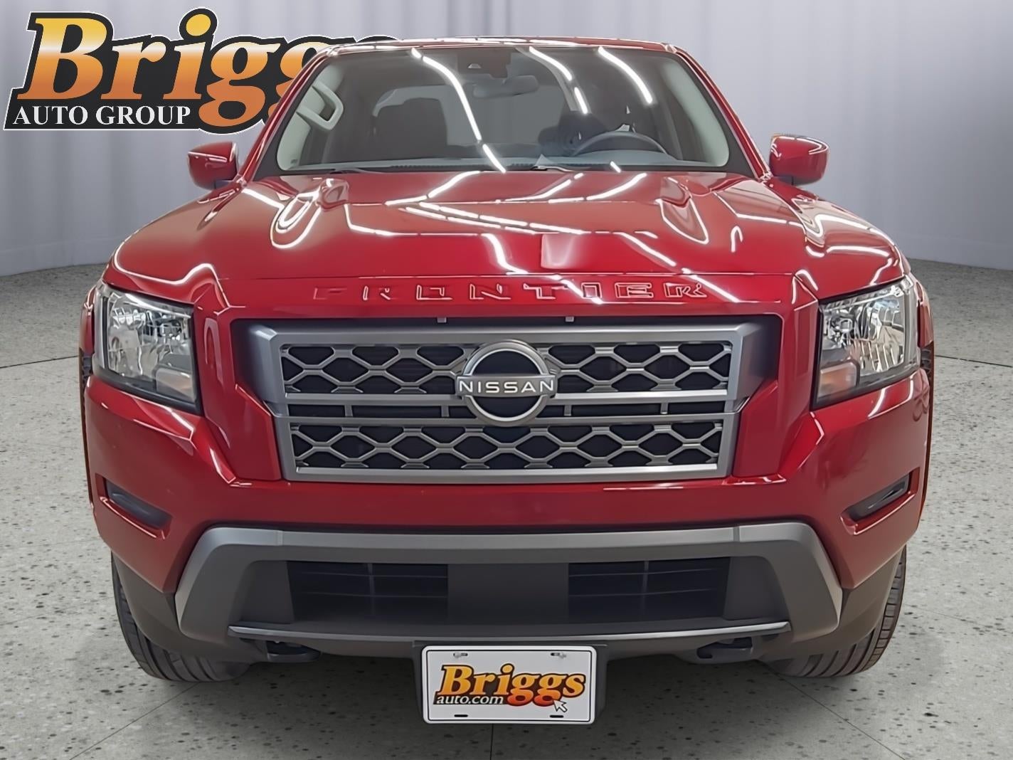 2023 Nissan Frontier SV