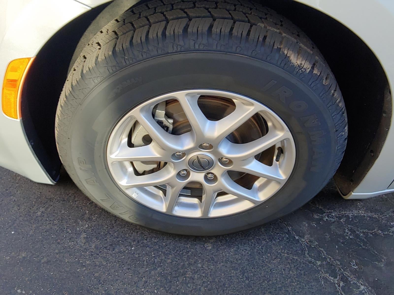 2024 Chrysler Voyager LX