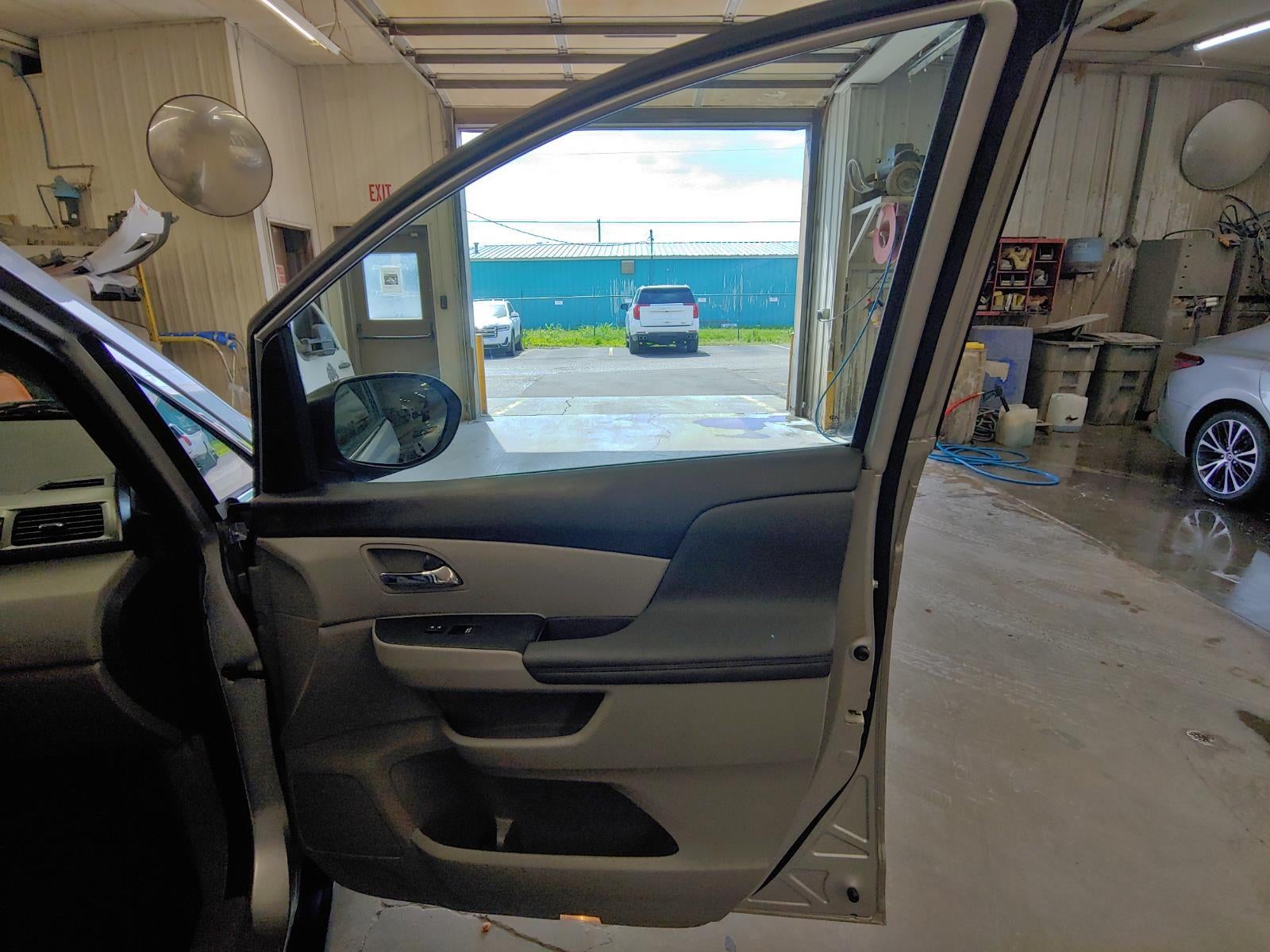2015 Honda Odyssey LX