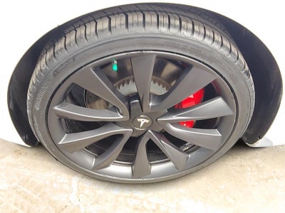 2020 Tesla Model 3 Performance