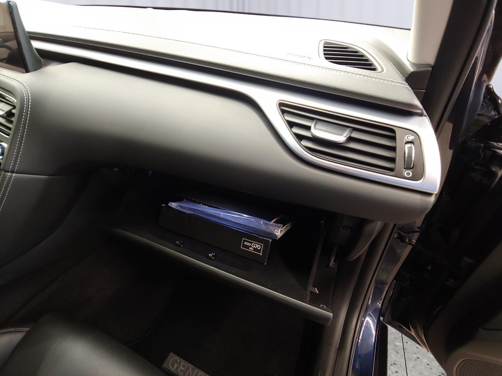 2023 Genesis G70 2.0T